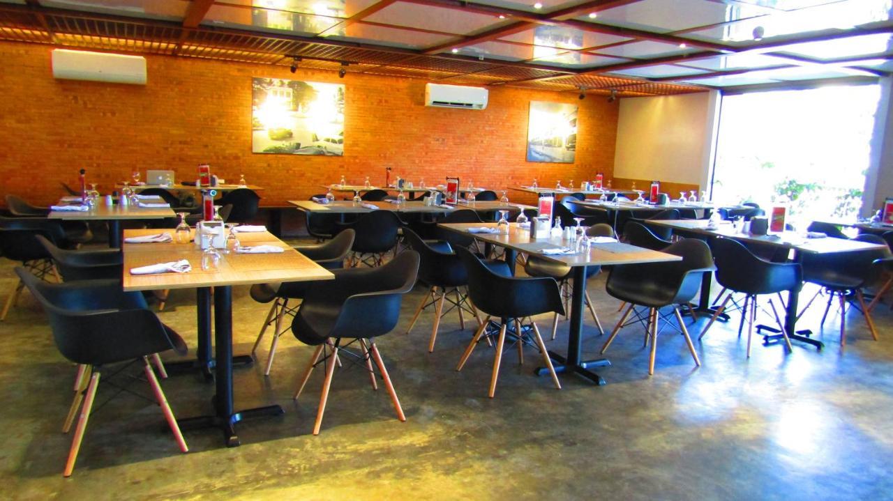 The Madeline Boutique Hotel & Suites Davao Екстер'єр фото