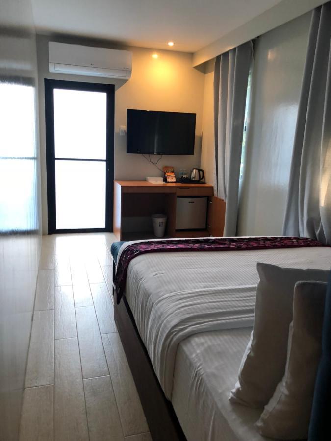 The Madeline Boutique Hotel & Suites Davao Екстер'єр фото